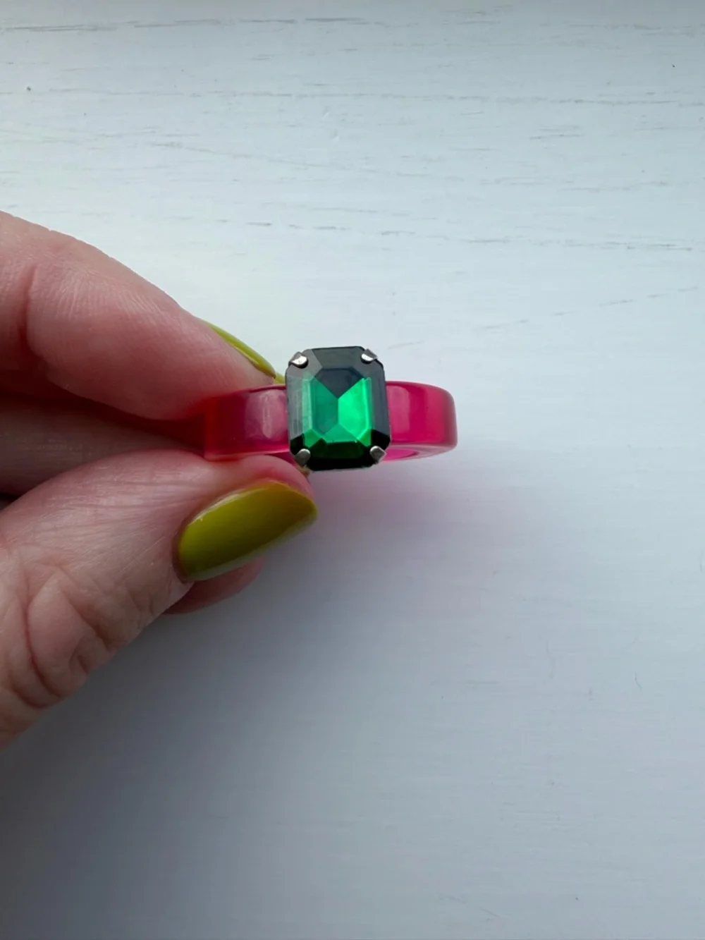 Transparent Pink Resin Ring With Emerald-Cut Green Crystal / Faux Gem - Size 6.5